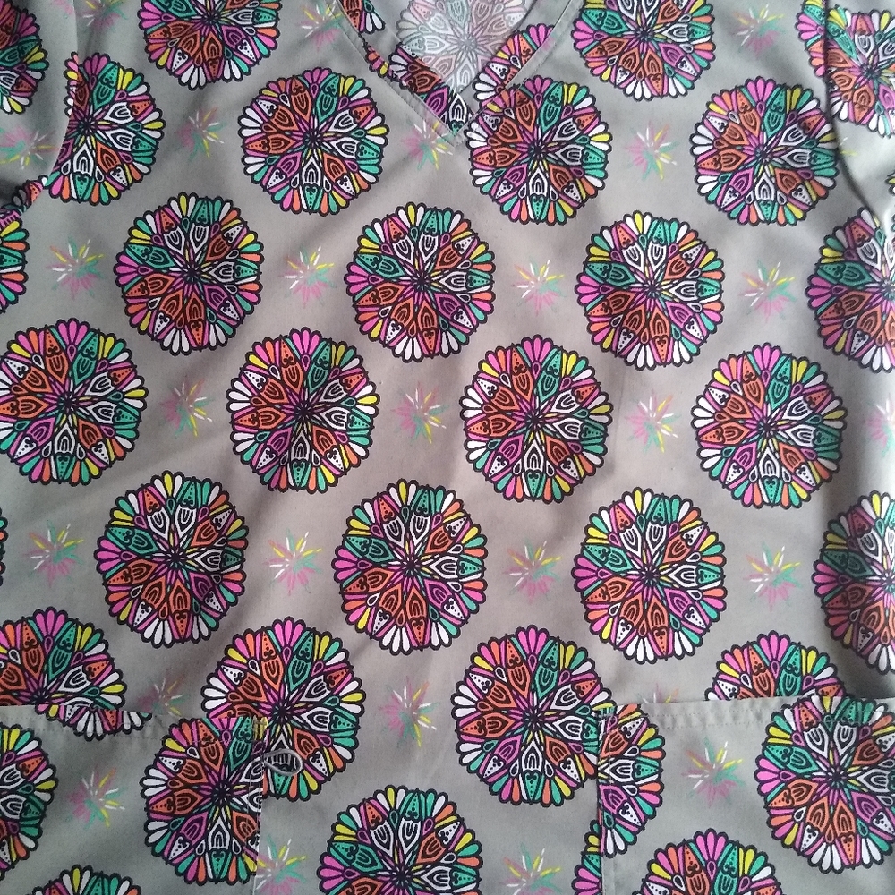Scrub top
